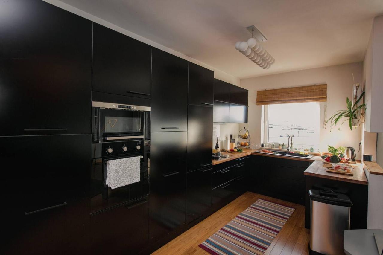 Dwupoziomowy, Rodzinny Apartament. Ochrona, Garaz. Warschau Exterior foto